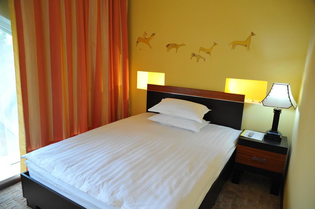 Artastana Hotel Cameră foto
